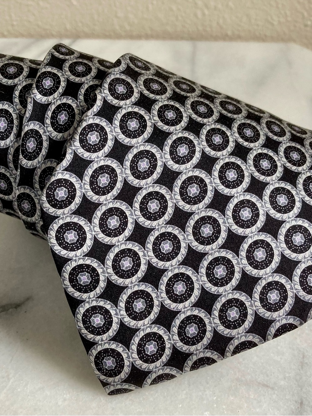 Barneys New York Silk Tie Hand Made in Italy Black Geometric Pattern